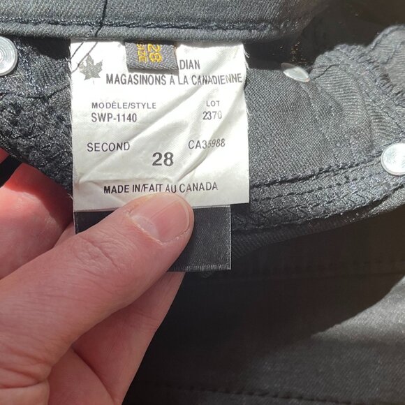 Second Yoga Jeans, Size 28 - Picture 3 of 3